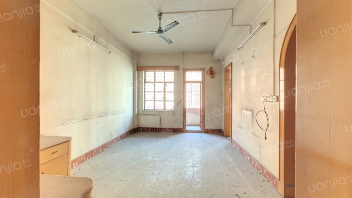 石龙绿化中路二手房实景图