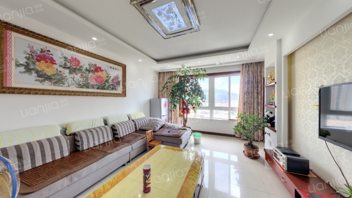 莼塘雅苑二手房实景图