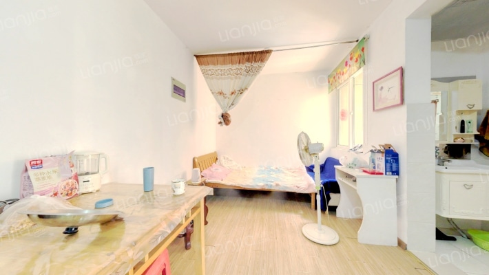 金星和园三期二手房实景图