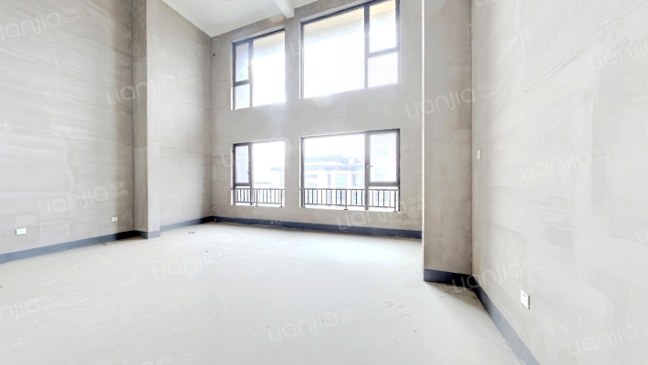 建发雍龙府2期二手房实景图