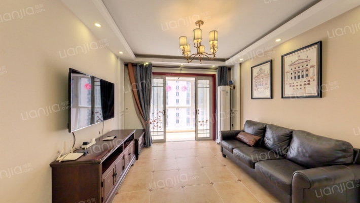 世茂外滩里二手房实景图