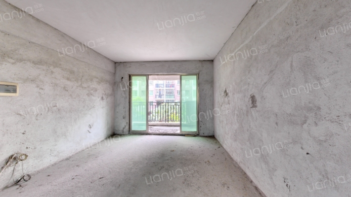 狮山阳光嘉园二手房实景图