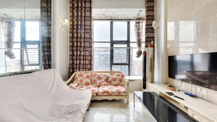 合景峰汇十期二手房实景图