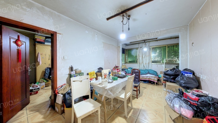 贝森兴苑二手房实景图