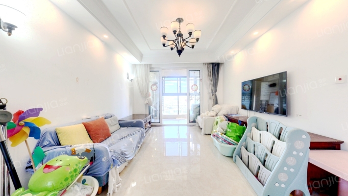 九龙仓碧堤雅苑二手房实景图