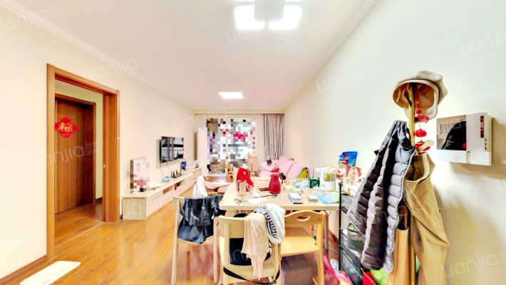 万科蓝山一期二手房实景图