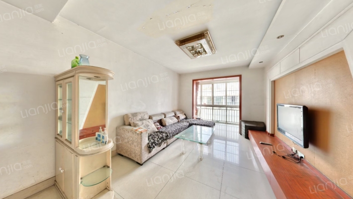 成青小区二手房实景图