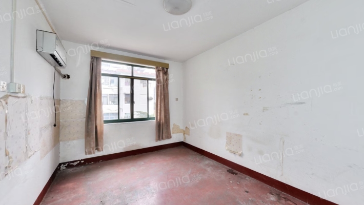 新华三村二手房实景图