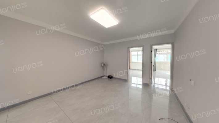 光明园小区二手房实景图