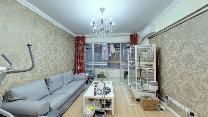 鲁信长乐花园二手房实景图