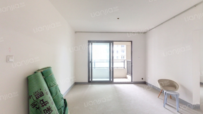 泽霞雅苑一组团二手房实景图