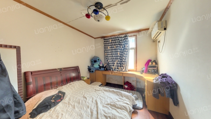 周洼新村二手房实景图