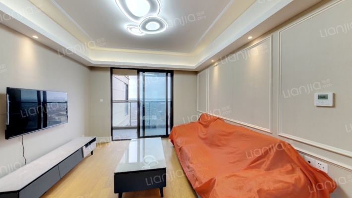 中赫玫瑰园二手房实景图