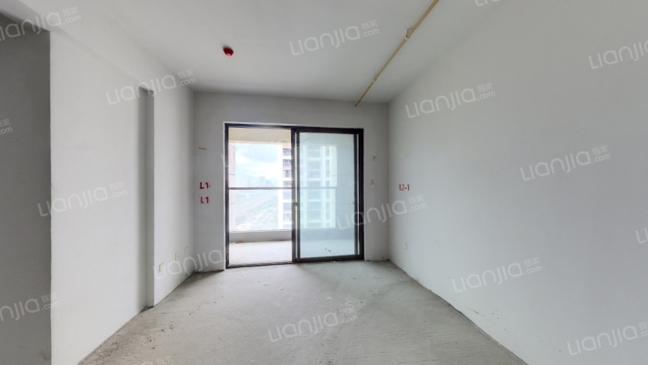 梅馨家园二手房实景图