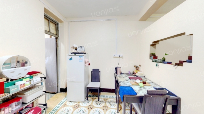 湖滨南路251-300号二手房实景图