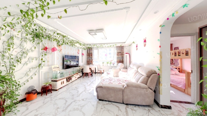 新星宇香颂二手房实景图