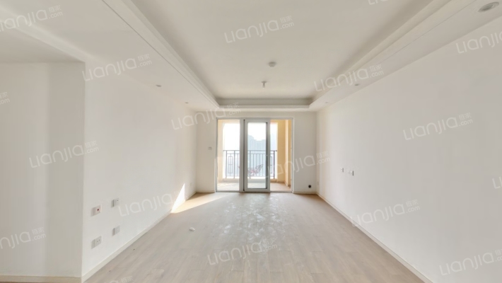 新城悦隽公园里二手房实景图