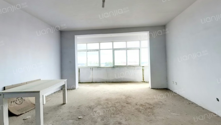 油库小区二手房实景图