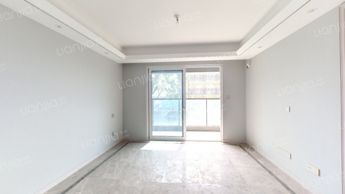 万科璞悦湖畔二手房实景图