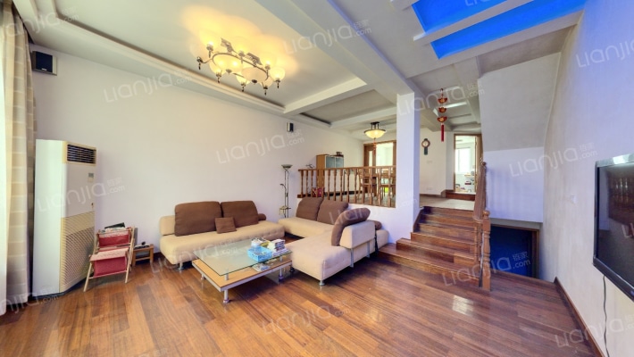 四季华庭二手房实景图