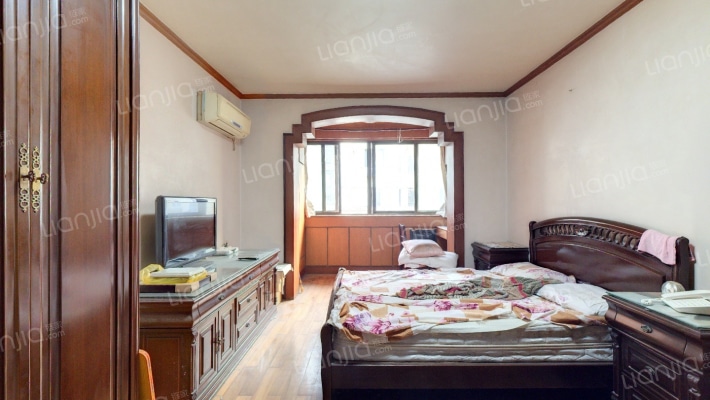 梅岭新村二手房实景图