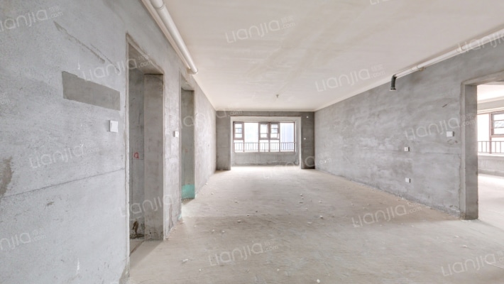 亚星云水居二手房实景图