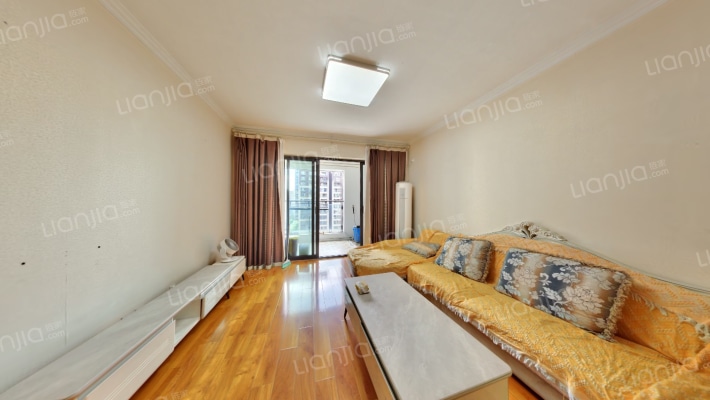 人居盛和林语南区二手房实景图