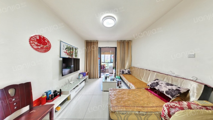 保利金香槟二手房实景图