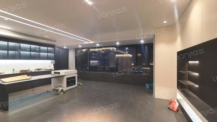 宝龙红星天铂北区二手房实景图