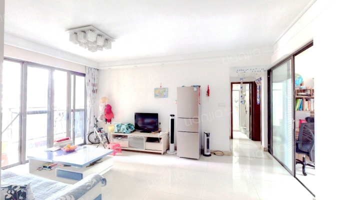 保利中宇广场二手房实景图