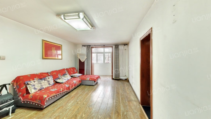 亚中花园二手房实景图