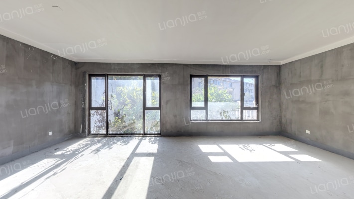 中南珑誉府二手房实景图