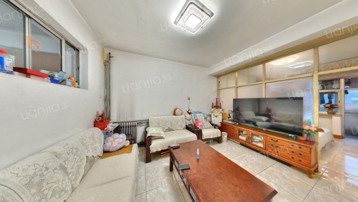 泺安路10二手房实景图