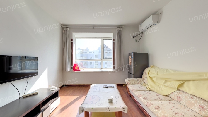 冠青苑二手房实景图