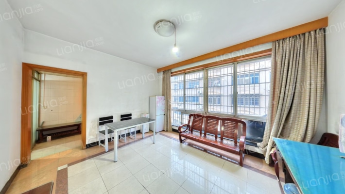 金泉公寓二手房实景图