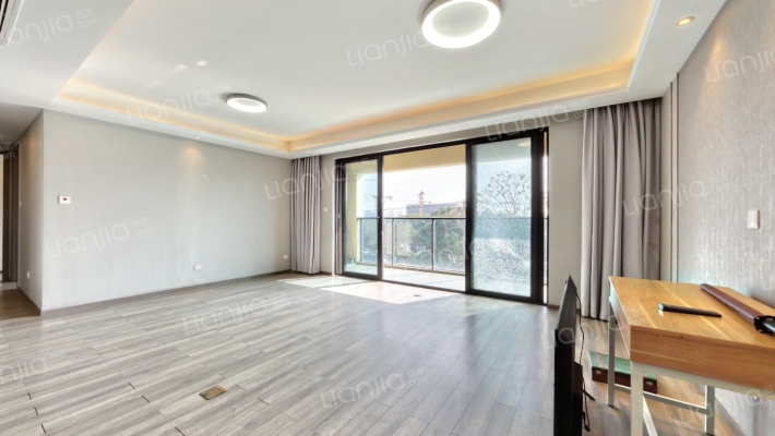 逸品澜岸花苑东区二手房实景图