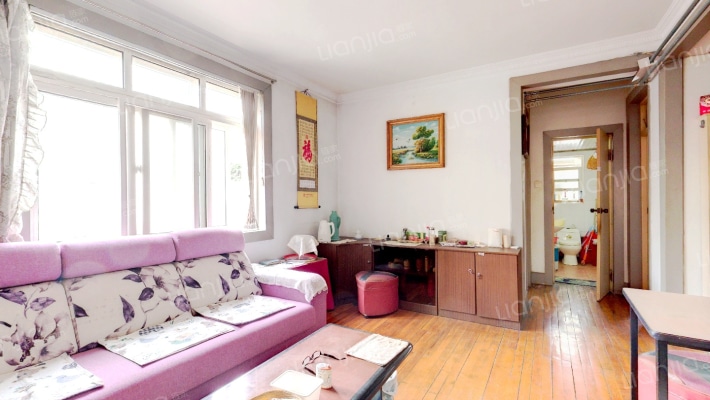 香港中路155号二手房实景图