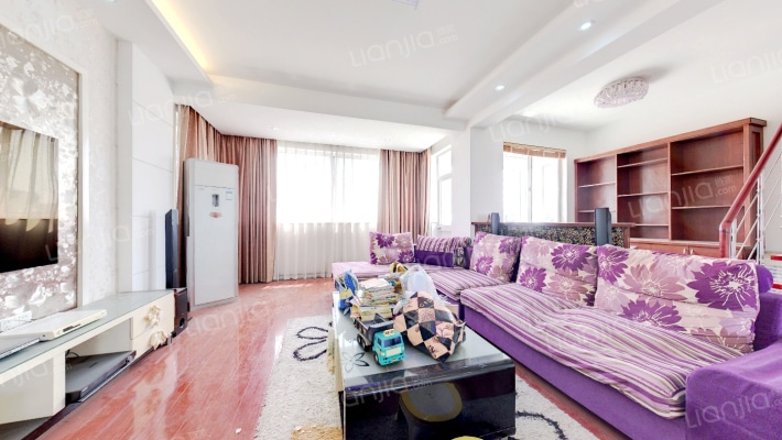 馨泓花园B区二手房实景图