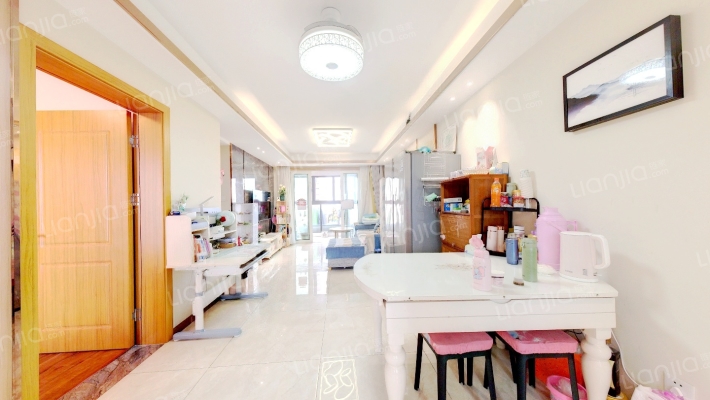 水岸香堤二手房实景图