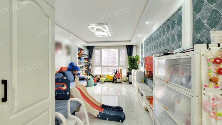 中海寰宇天下D区二手房实景图