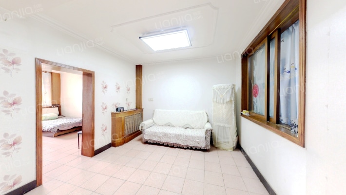 金属公司家属楼二手房实景图