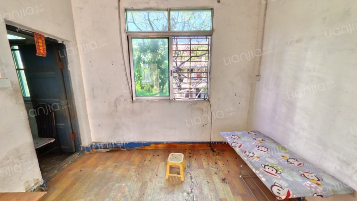 三中东里二手房实景图