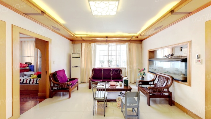 金鹰小区二手房实景图