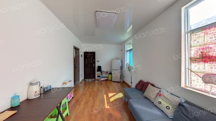 长青路10号宿舍楼二手房实景图