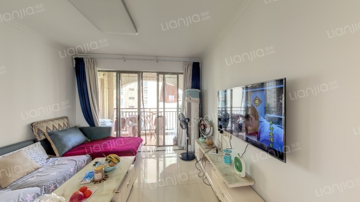 东逸湾松湖轩二手房实景图