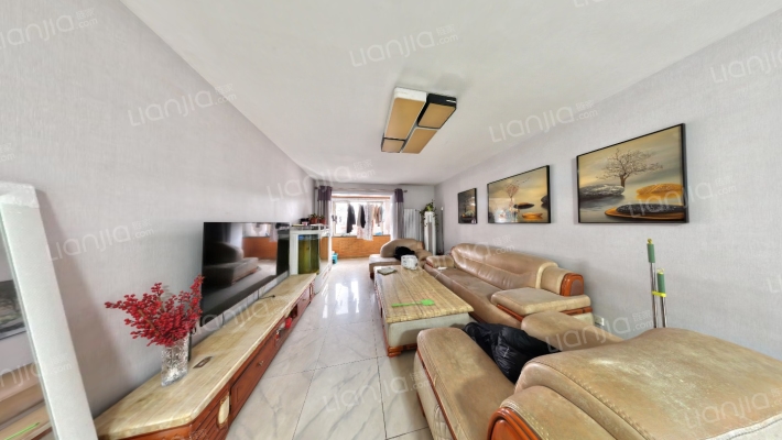 万科新城蝶兰苑二手房实景图