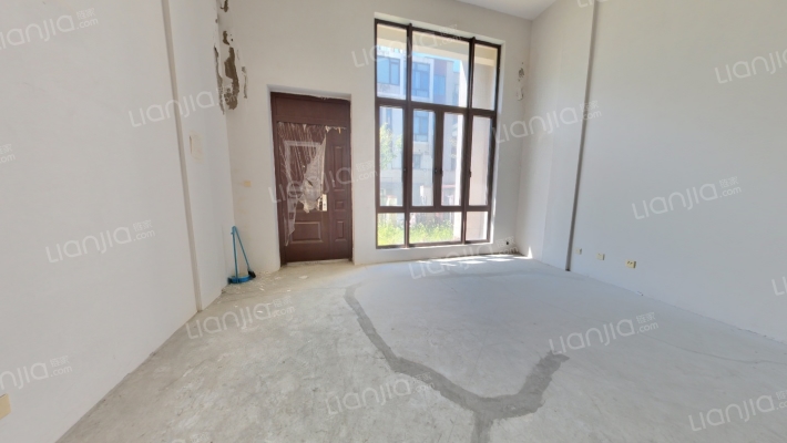 绿地博墅二手房实景图