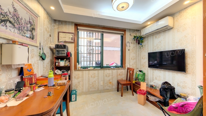 江家溇公寓东区二手房实景图