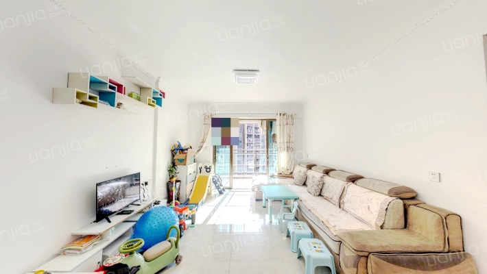 水岸珑庭二手房实景图