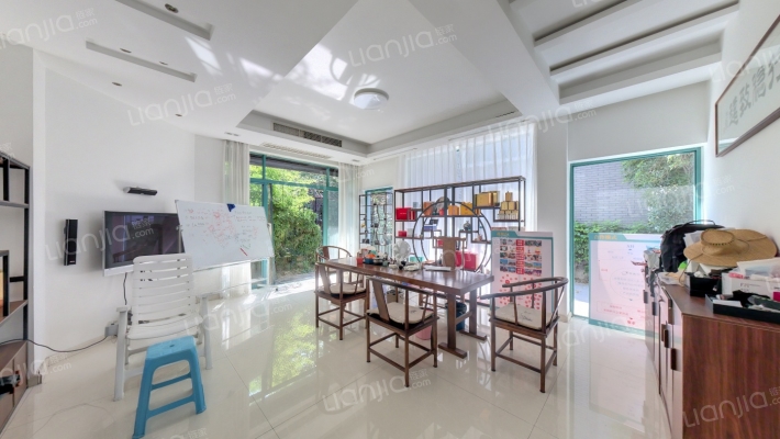 东瓯别墅二手房实景图